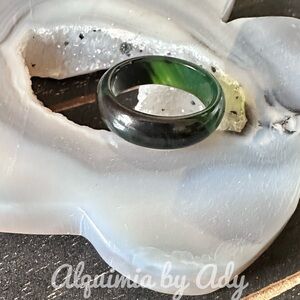 Chic Green and Black Stone Ring